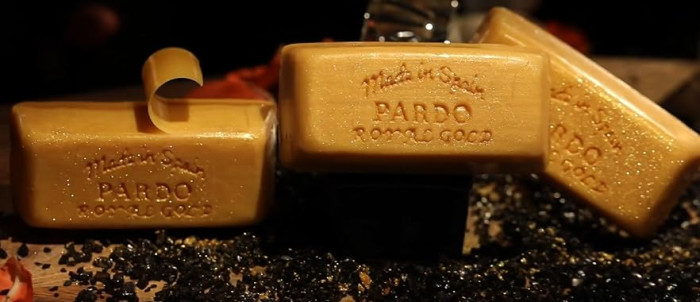Натуральное мыло Pardo Royal Gold 1929 – роскошное очищение с золотым сиянием 100 г